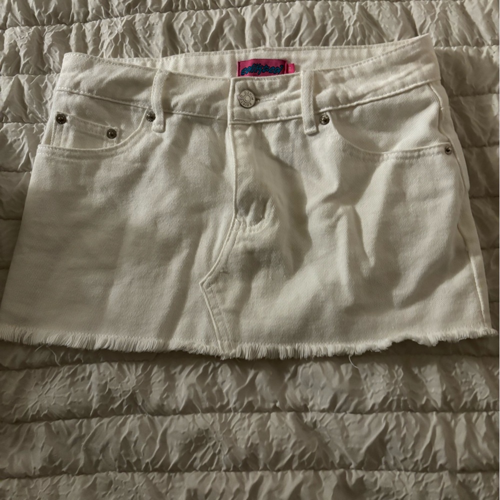 White mini skirt
